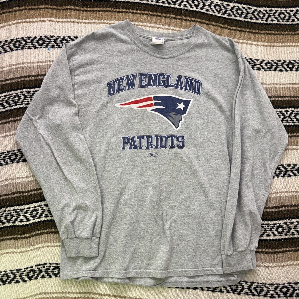 Men's Vintage 2000's Reebok New England Patriots Gray Long Sleeve Shirt Sz Large